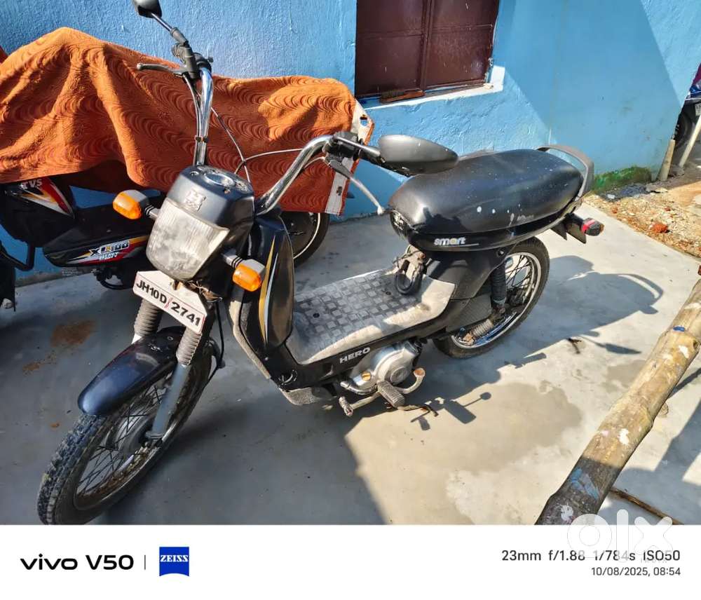 Hero smart bike 75CC 4stroke2003 model validity 2028 insurance 2026