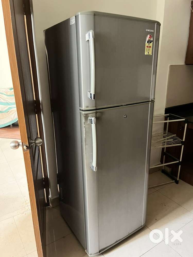 Refirgerator Double door - Samsung 315 ltrs