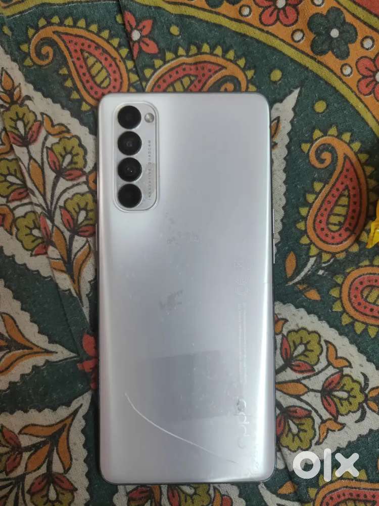 Oppo reno 4 pro (curve display) amolad