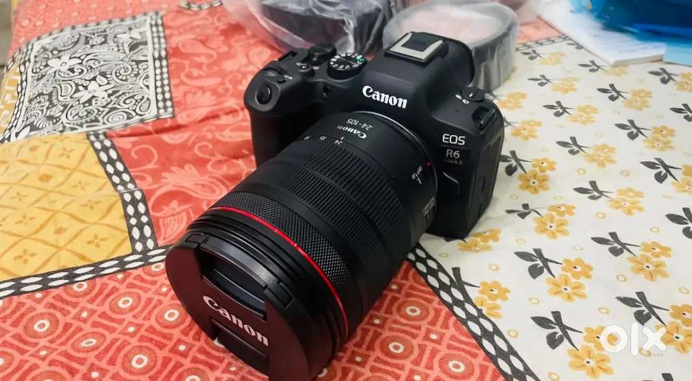 Canon EOS R6 Mark II (Black)