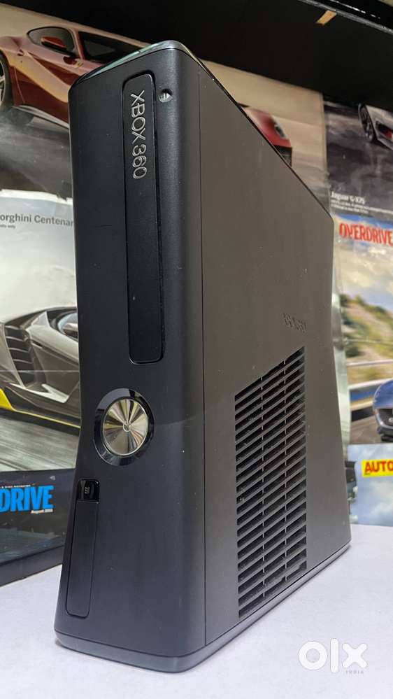 Xbox 360 plus Kinect
