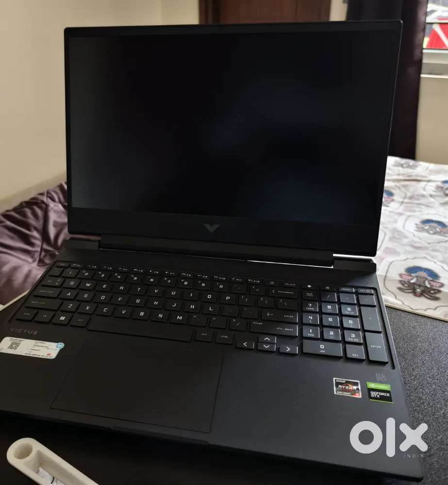 HP VICTUS NEW IN CONDITION LAPTOP