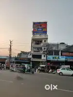 Main road 1000sqft 1st floor showroom on rent