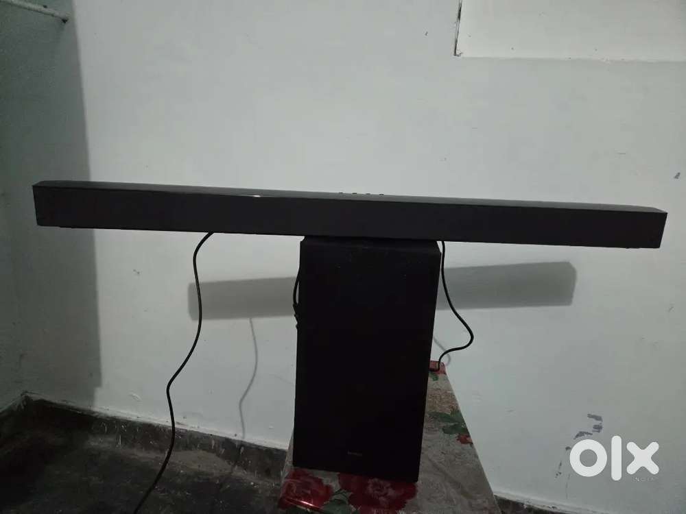 dolby surround samsung soundbar only 1 month old new condition