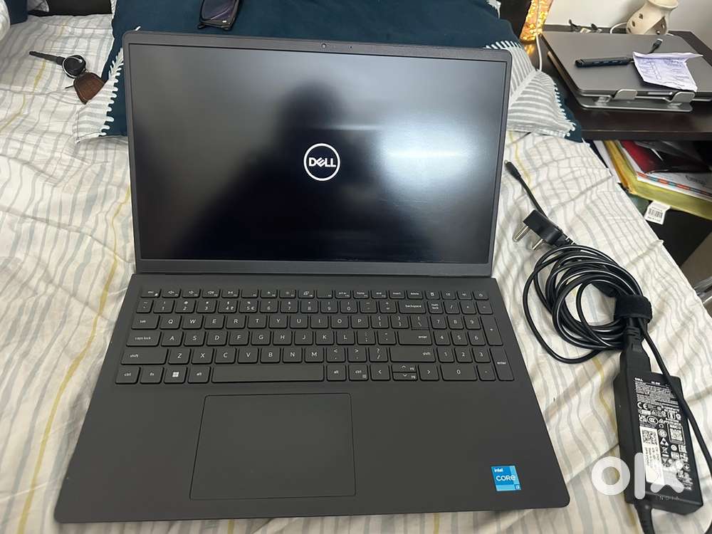 Dell Vastro laptop i3 , 512 SSD, 24gb ram