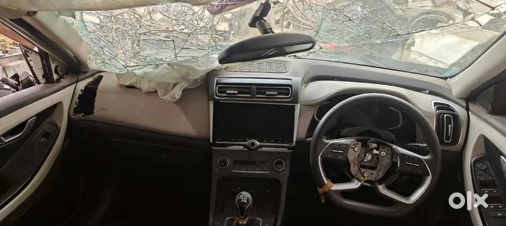Hyundai creta diesel 2022 sx (o) push button only part available
