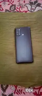 Motorola g60.age 2 years..