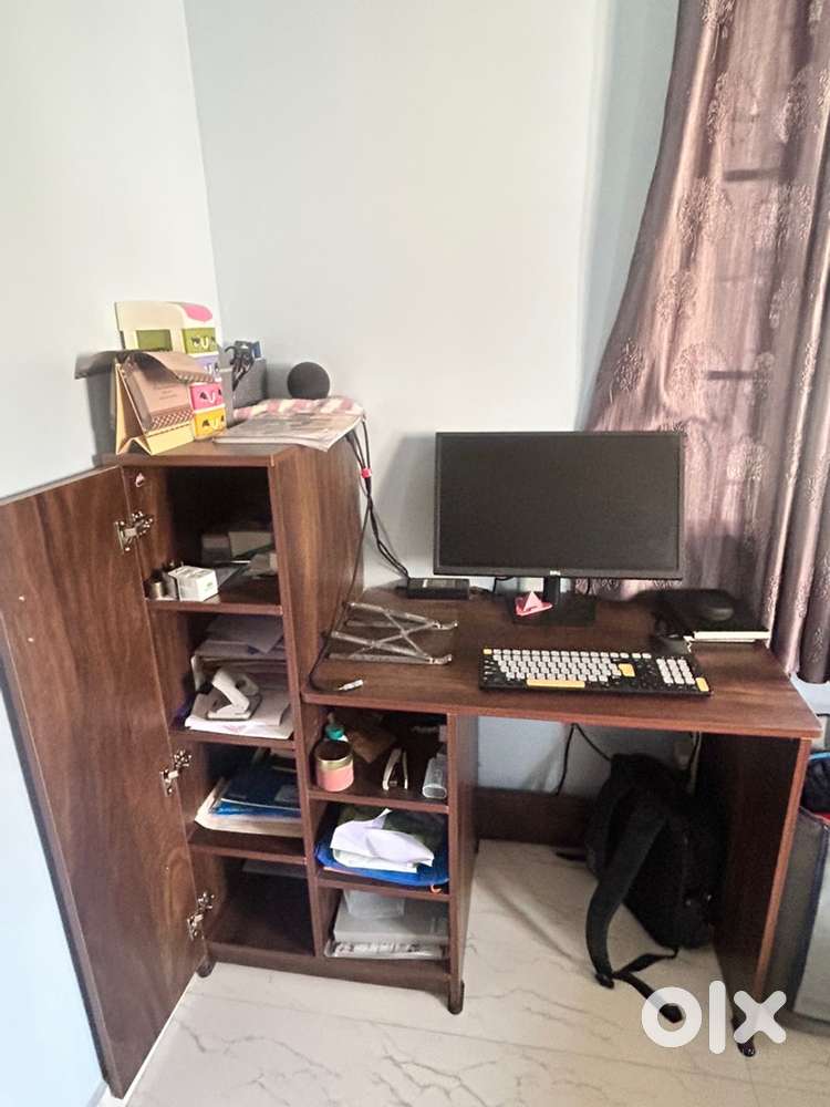 Computer Table