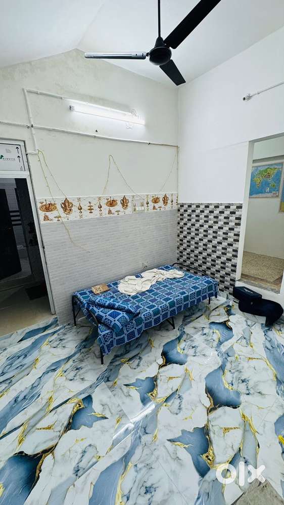 Rooms for bechlor
