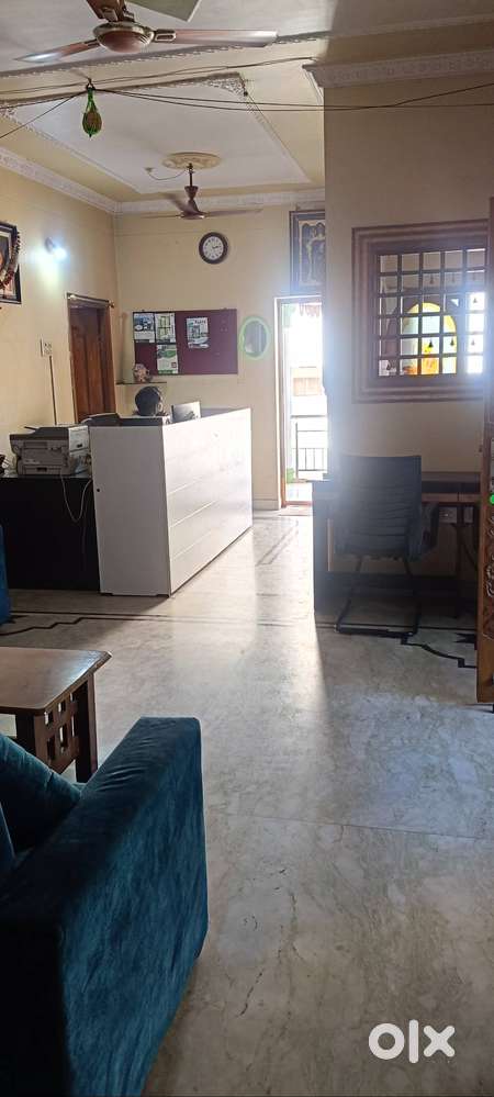 RENT OFFICE PREMISES AND COMMERCIAL