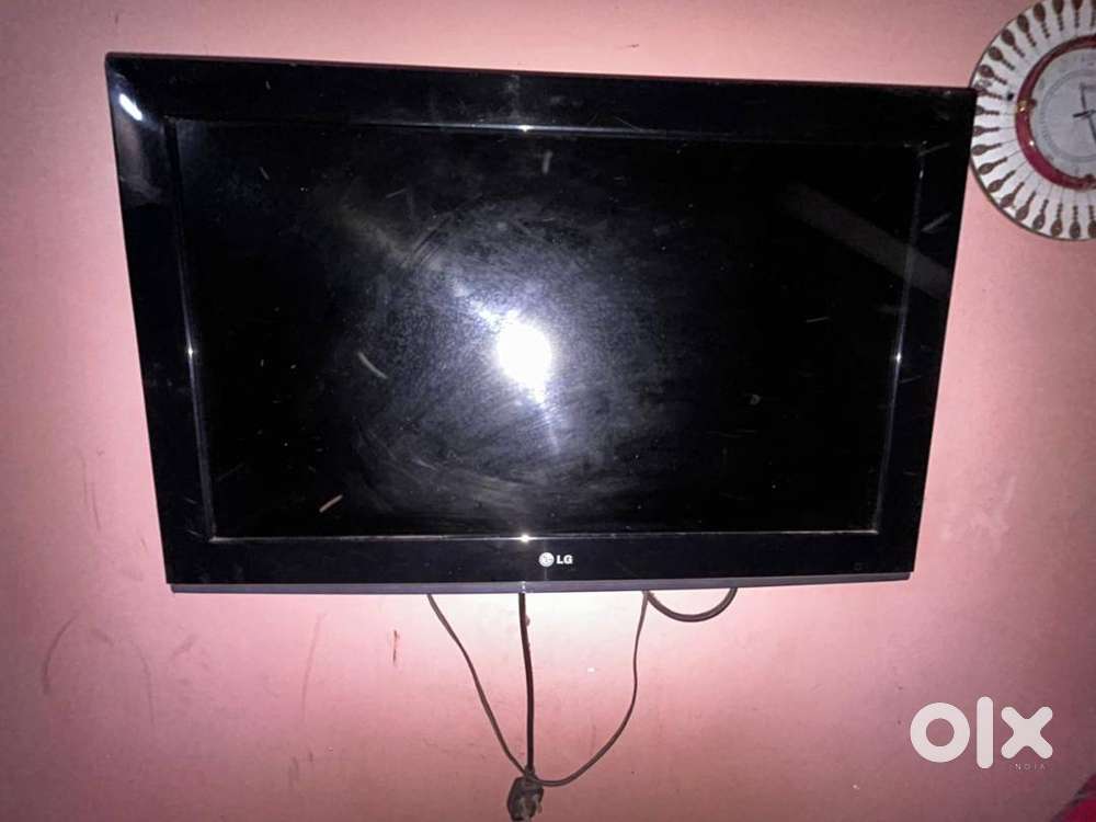LG 32-inch LED TV in Good Condition – Working Perfectly