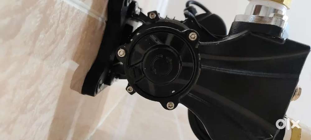 O.5HP Super Silent Intelligent Automatic Pressure Booster Pump