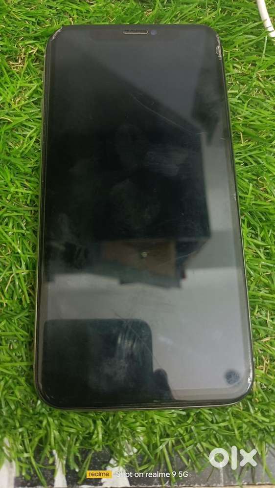 iPhone x 256 gb(Jisko lena h wahi msg kre)