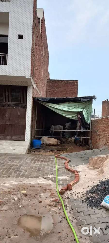 Plot sale in vikas kunj colony near sharanpur highway