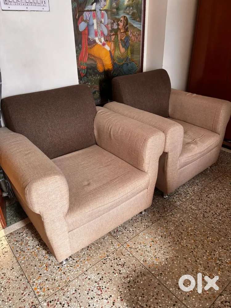 5 seater sofa in very good condition