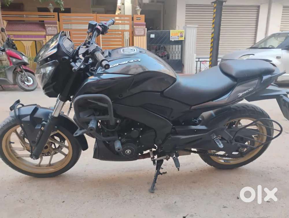 Dominar 400 bs4 vehicle rock mettal black single handed customer