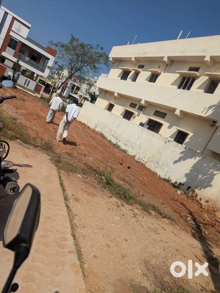 Brundavan colony main 30feet Road plot for sale