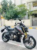Honda CB 300 F ABS DLX Pro