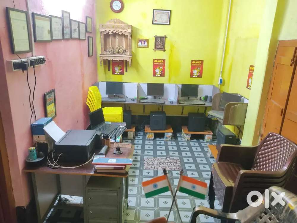 4 computer set total sale