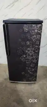 Samsung 5 Star 190L Single Door Fridge perfect working condition.