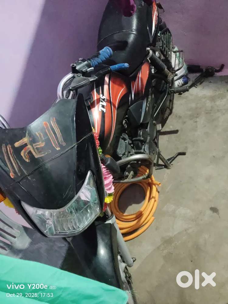 TVs star city billkul kam chali one hand