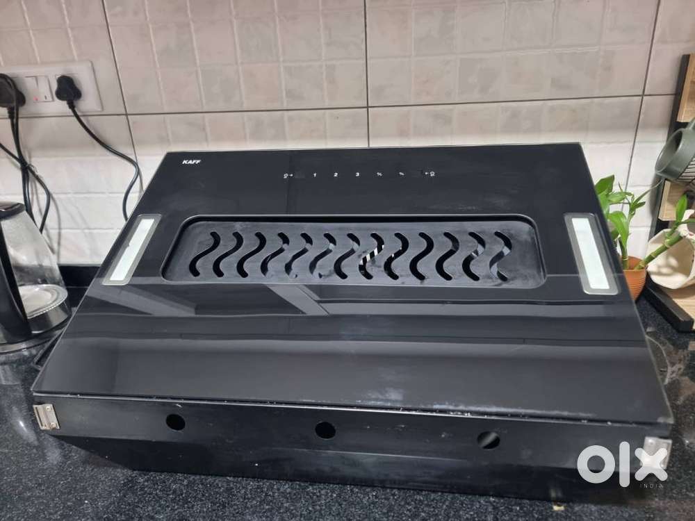 Kaff Bell 60 Auto-Clean, Touch-Control Angular Kitchen Chimney (Black)