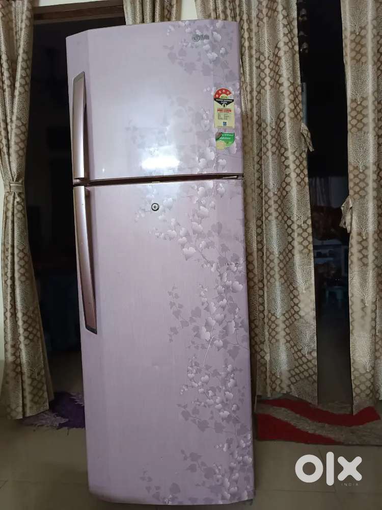 LG 5 STAR DOUBLE DOOR REFRIGERATOR