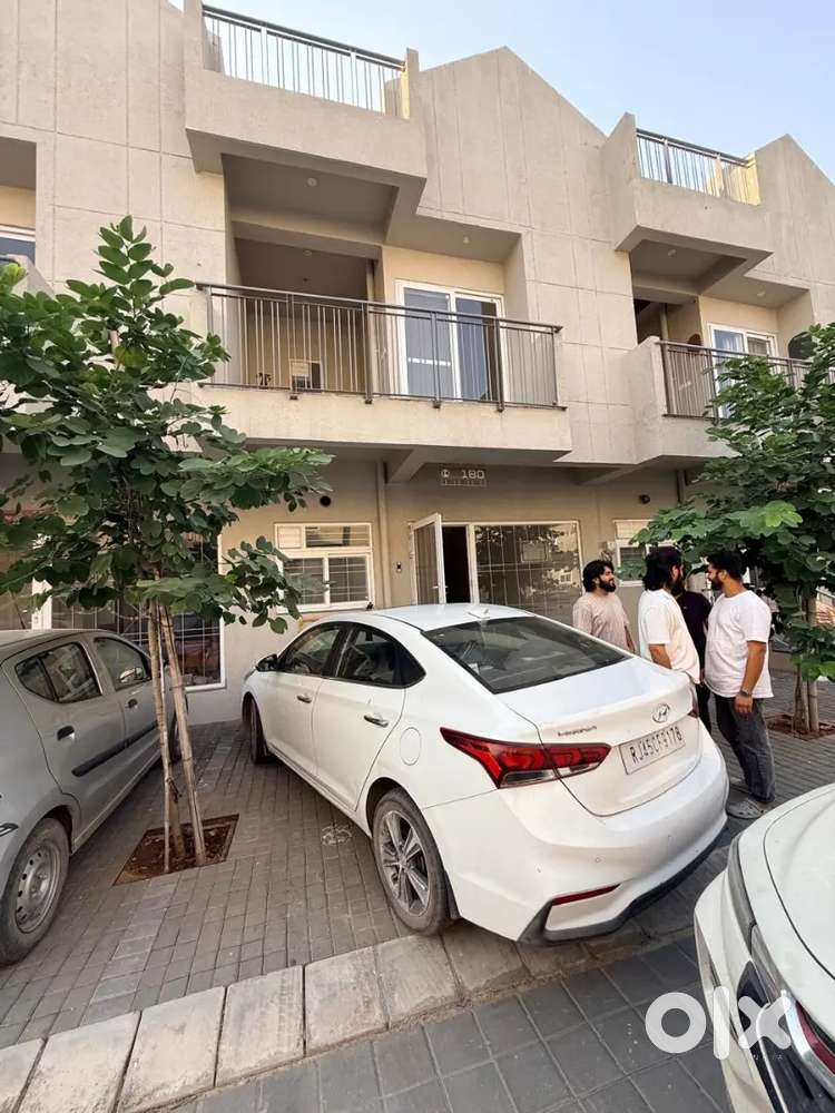 Kedias the kothi Villa for rent for family or decent couples