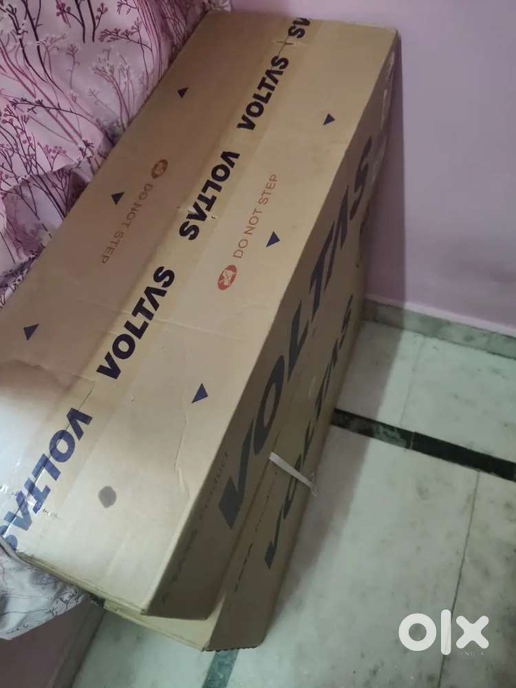 Voltas AC pack new with original packaging