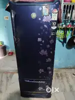 SELL Godrej 255 litre Double Door Fridge &1.5Ton AC