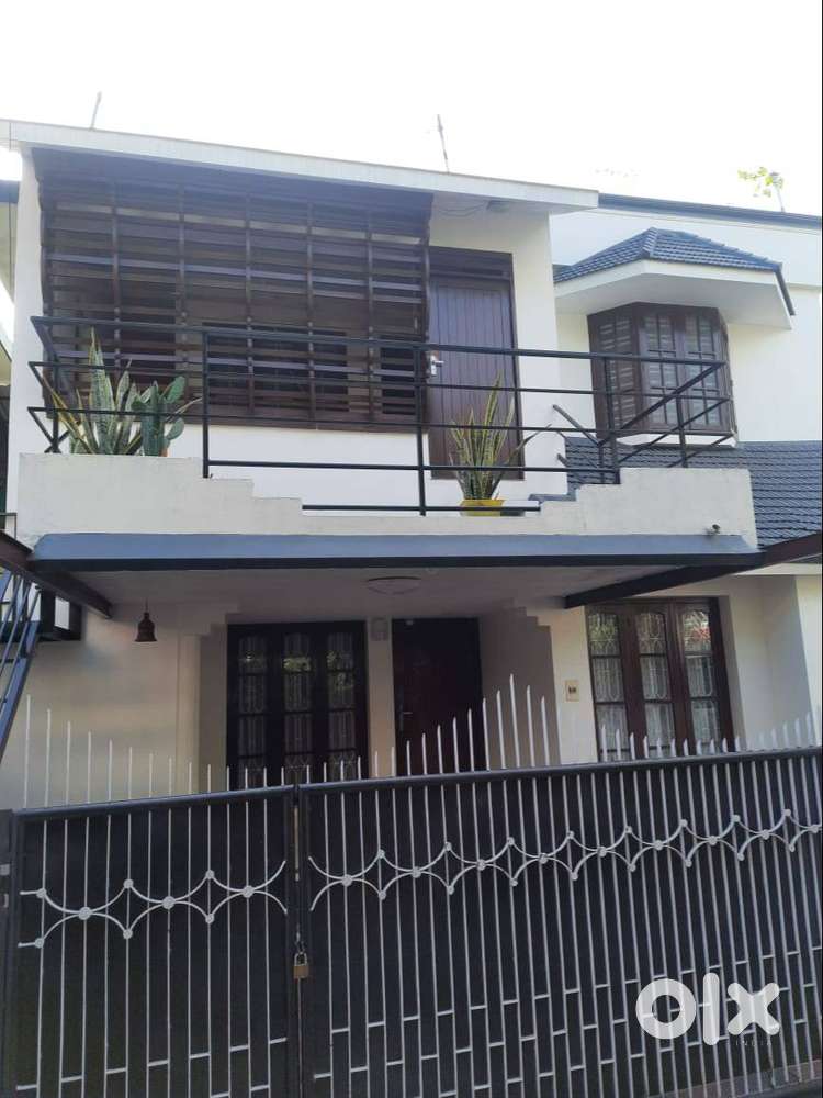 PG Accomodation for Ladies , Ambalamukku , Trivandrum