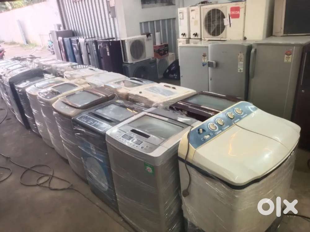 Second hand showroom washing machine ###