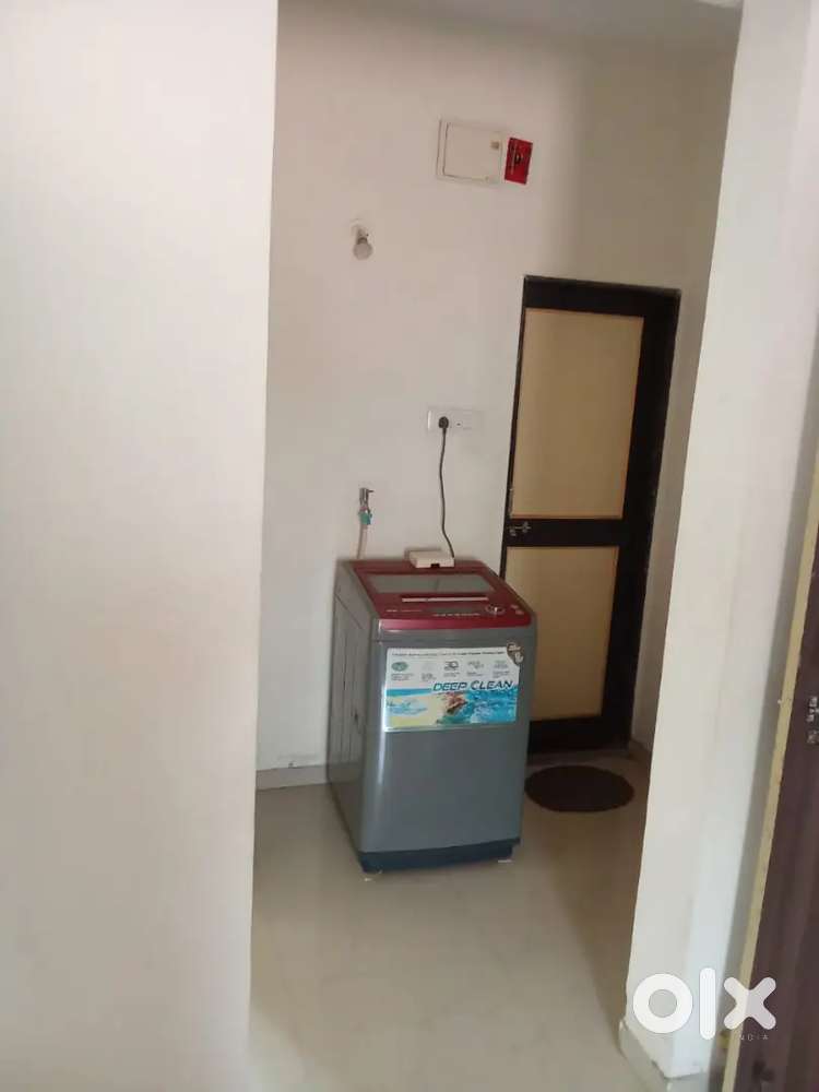 1 BHK AVAILABLE IN WADGAON SHERI