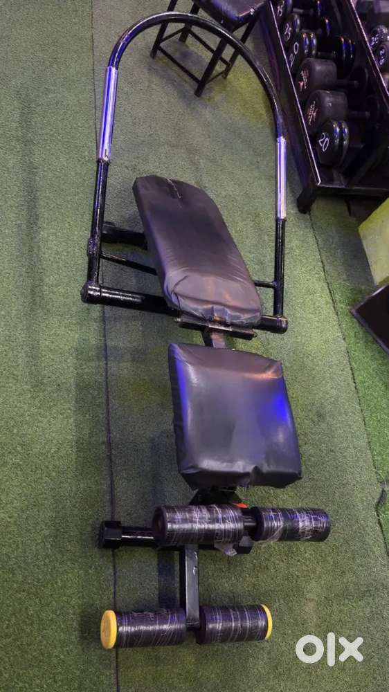 Crunches machine
