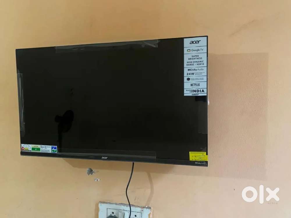 Acer tv only 1mont use 11 month warranty hai