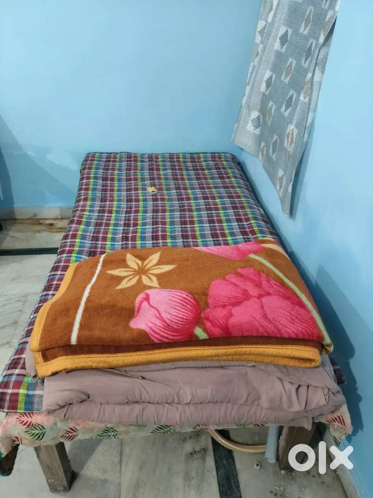 Bed ( not much used )