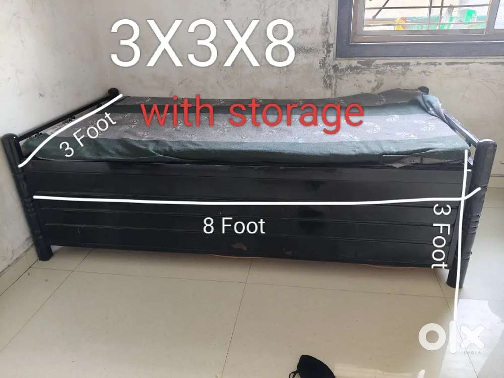 Single bed cum dewan