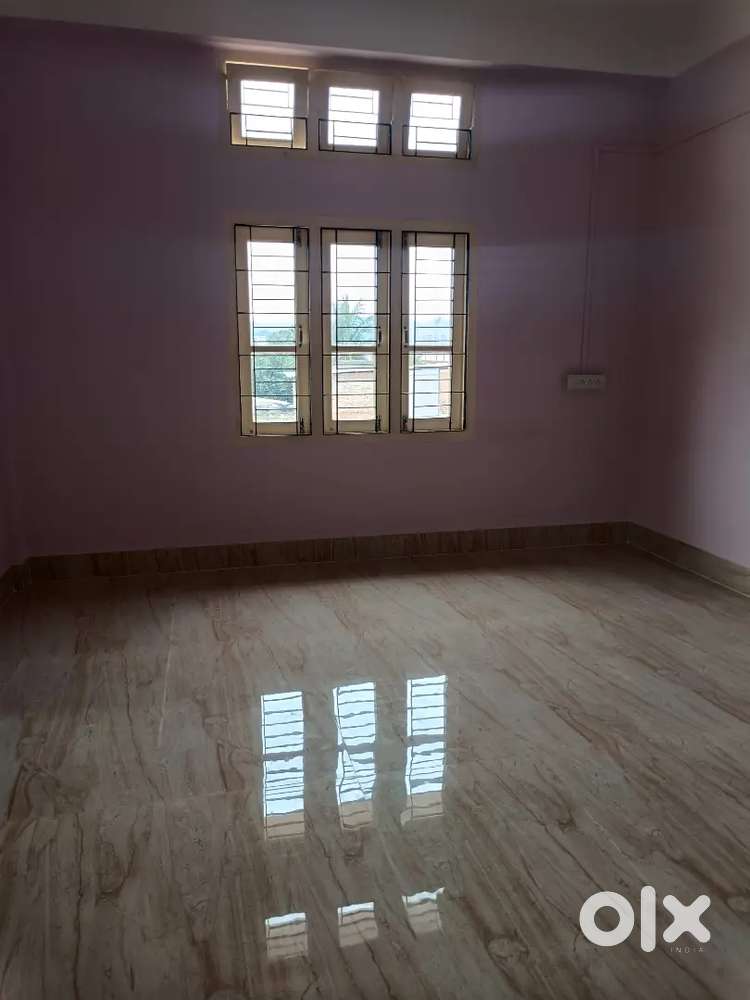 Independent 1 bhk part availble for rent at silpukhuri near Navagraha