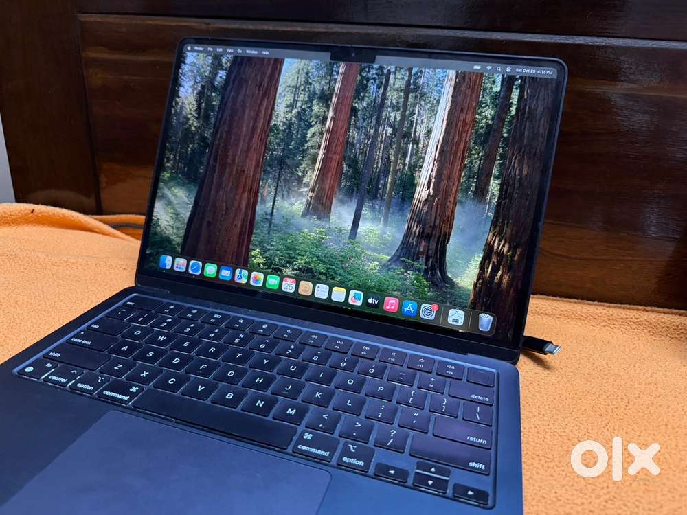 Apple Macbook Air M2