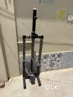 Senatizer iron stand