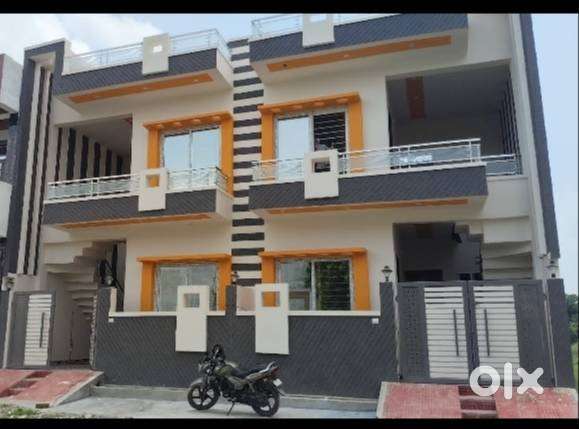 LUXURIOUS 3 BHK Duplex House, INDIRA NAGAR, Prime Area, Sugamau, LKO.