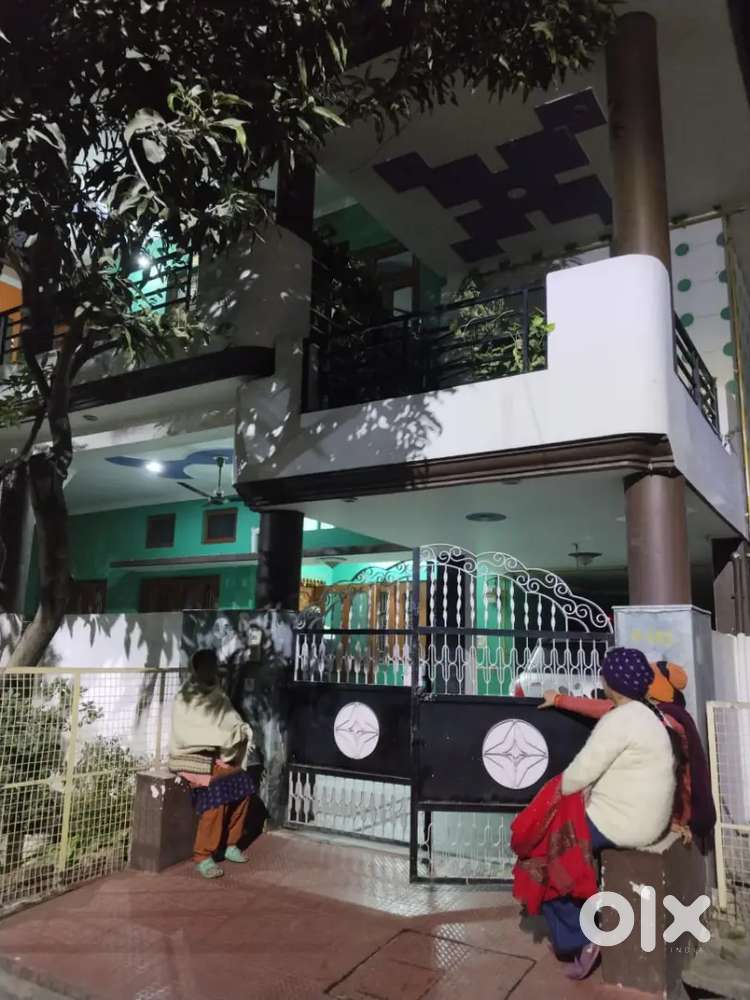 Room available for rent