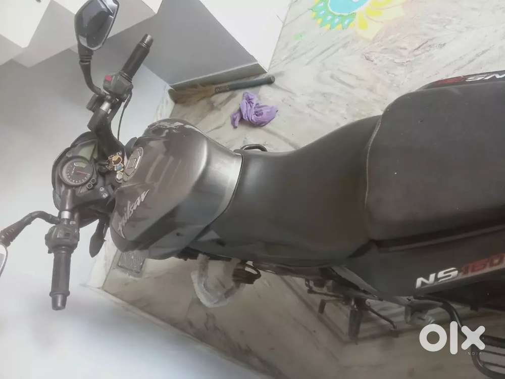 BAJAJ PULSAR NS 160 2017 MODEL