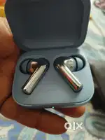 OnePlus Buds 3 Blazzing blue