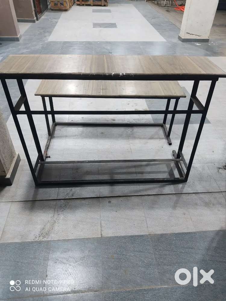 Desk bench