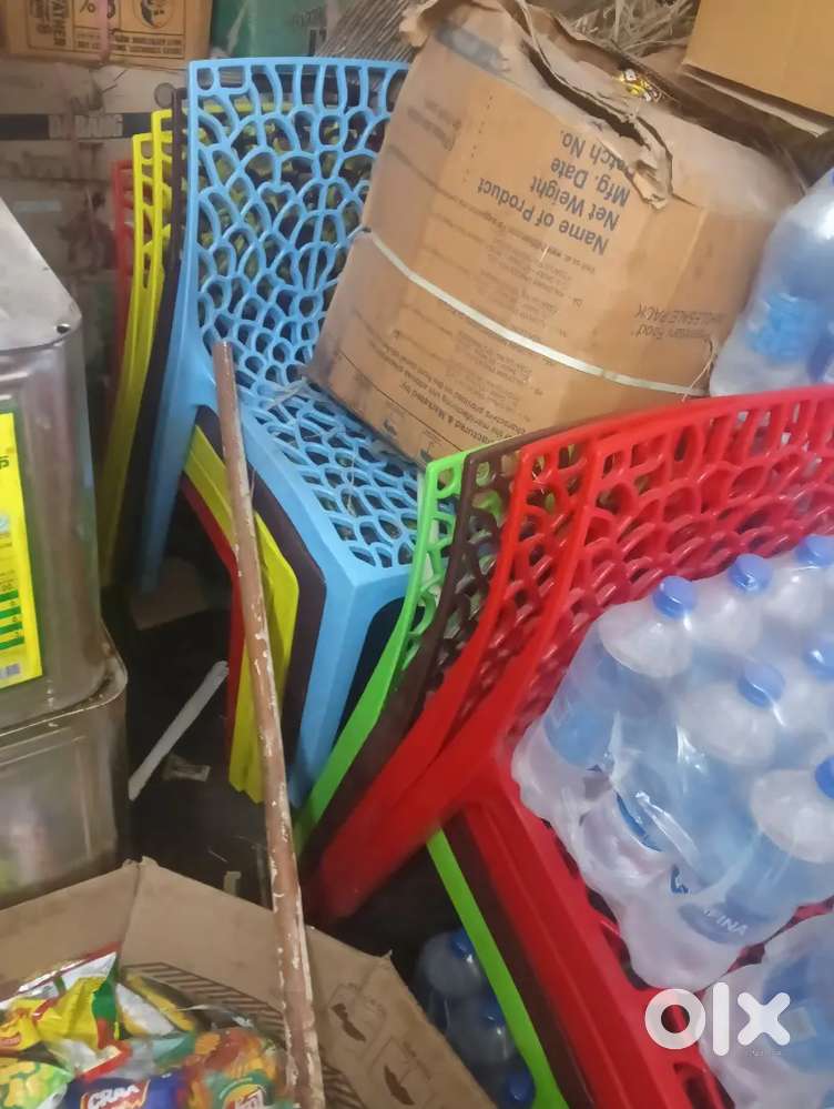 Plastic chair multiple colours 800/pice