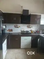 NEW 3 STOREY 5 ROOMS 4 WASHROOMS 40 GAJ kothi