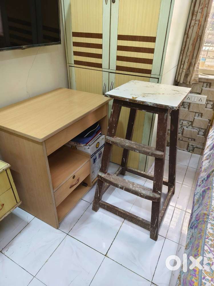 Wooden Study Table + Multipurpose Ladder/Stand – Good Condition