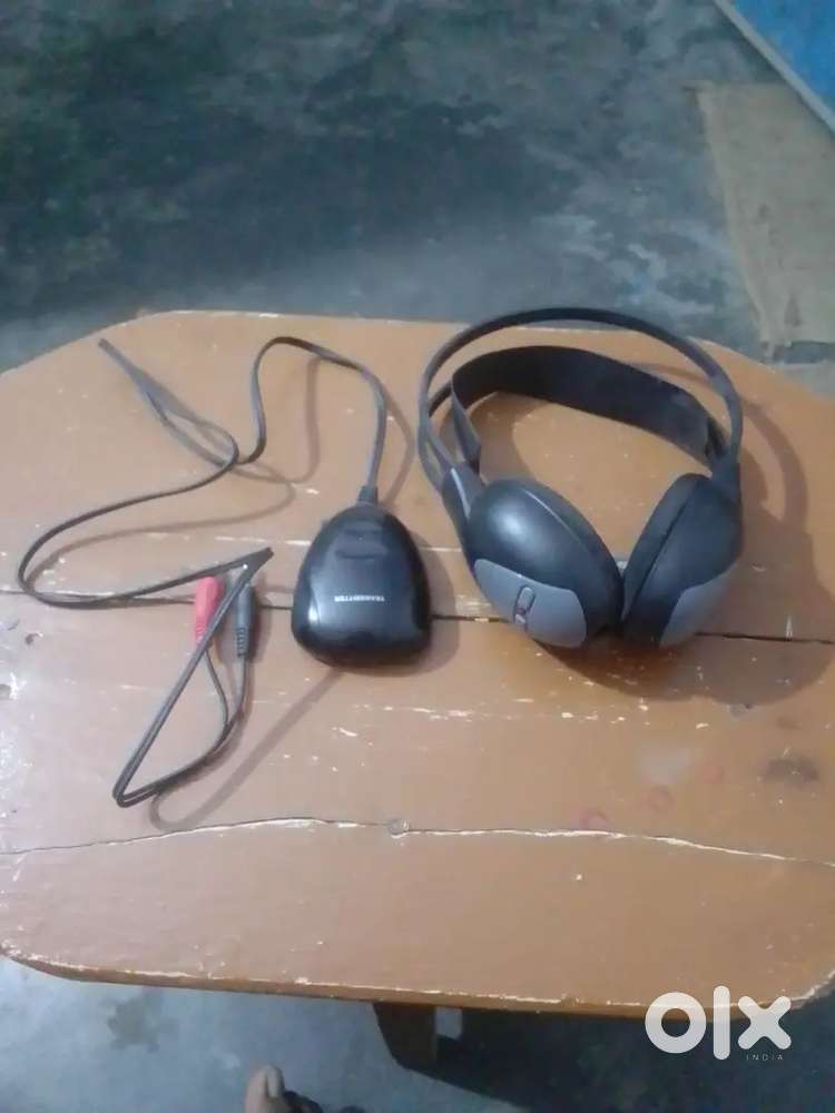 Headphone with FM audio and TV se bhi connect kar sakte hain phone bhi