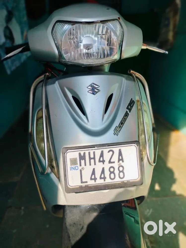 Urgent sell suzuki access    model 2016